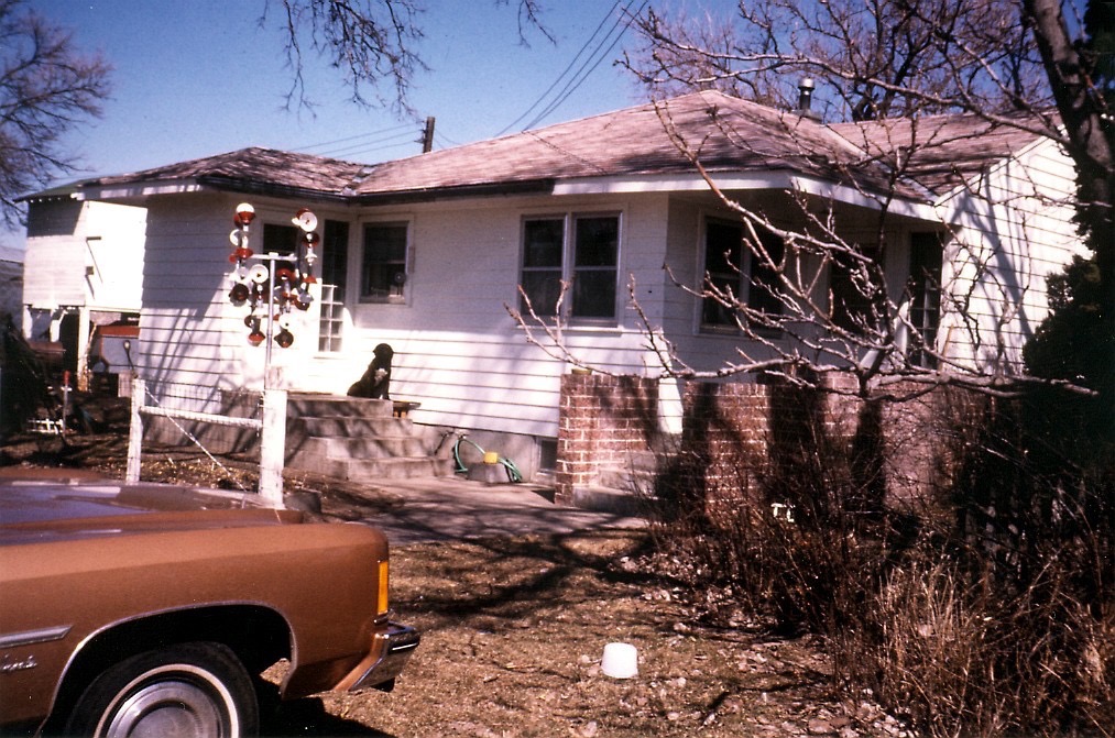 Leo & Pauline Kresha's home.jpg